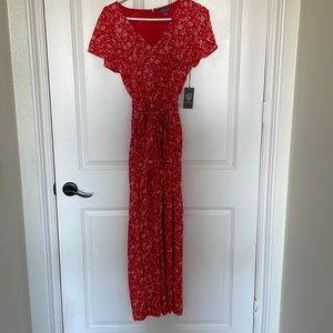 Darling jumpsuit. Too small gor me and I missed return da